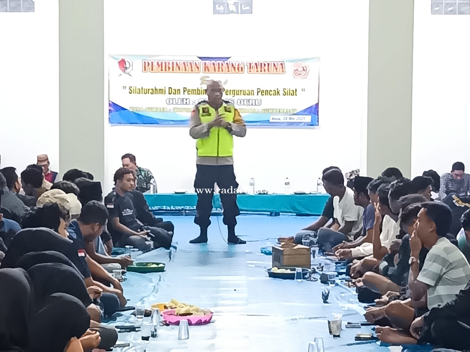 Dihadapan Ratusan Pemuda Deru, Kapolsek Ajak Untuk Bersama Polisi Jaga Kamtibmas