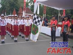 Sekda Trenggalek Membuka Kegiatan Lomba Gerak Jalan