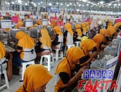 Pemkab Bojonegoro Salurkan BLT DBHCHT 2025, Sentuh 18.695 Buruh Rokok dan Tani Tembakau.