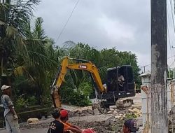 POTRET BURAM BKKD BOJONEGORO: Baru Dicor, Jalan Rigid Desa Mori Dibongkar Paksa Akibat cacat mutu