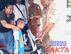 Jadi Teladan, Camat Kapas Zenny Bakhtiyar Respons Cepat Siswa Viral Jalan Kaki: Beri Bantuan Sepeda dan Fasilitasi Pindah Sekolah