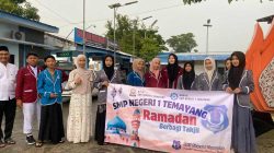 Semaikan Kepedulian di Bulan Suci, SMPN 1 Temayang Gelar Aksi Berbagi 800 Porsi Ta’jil