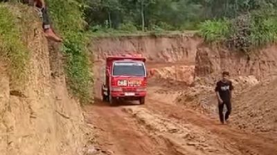 Oknum ASN Kecamatan Tuban Kota Diduga Kelola Tambang Silika Ilegal di Hargoretno
