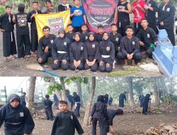 Sambut Idul Fitri, Anggota PSHT Rayon Sampang–Buntalan Gotong Royong Bersihkan Makam Desa