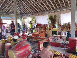 Lestarikan Tradisi, Desa Kunci Gelar Ritual Sedekah Bumi di Punden Sumur Gede