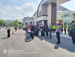 Aksi Damai Hari Kartini di DPRD Bojonegoro: KPI Tuntut Kesetaraan, Jurnalis Wanita Turut Larut dalam Solidaritas