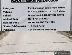 Proyek BKKD Rp 2,7 Miliar Desa Bogo Disorot: Beton Mengelupas Pakai Kerikil, Jalan Sudah Retak Melebar
