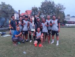 Duel Sengit di Gelora Akor Muda, Ambyar FC Tumbangkan Polsek FC yang Diperkuat Legenda Persebaya