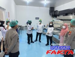 Wakapolres Madiun Tinjau Langsung SPPG 2 untuk Pastikan Standar Operasional Berjalan Optimal