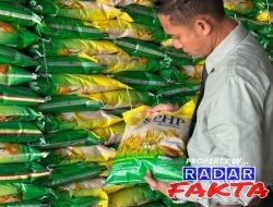 Pemimpin Perum Bulog Kantor Cabang Madiun Beri Ucapan Hari Jadi Kabupaten Madiun Ke- 458