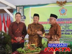 Bupati Madiun Hadiri Peringatan HUT ke-64 PWRI Kecamatan Geger, Santuni 105 Anak Yatim Piatu
