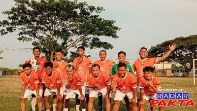 Laga Persahabatan Penuh Gengsi: Tuan Rumah Putra Raharja Legend Bungkam BASOKA FC di Kedamean